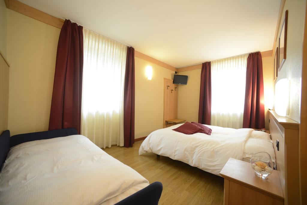 Hotel Vittoria Folgaria Camera foto